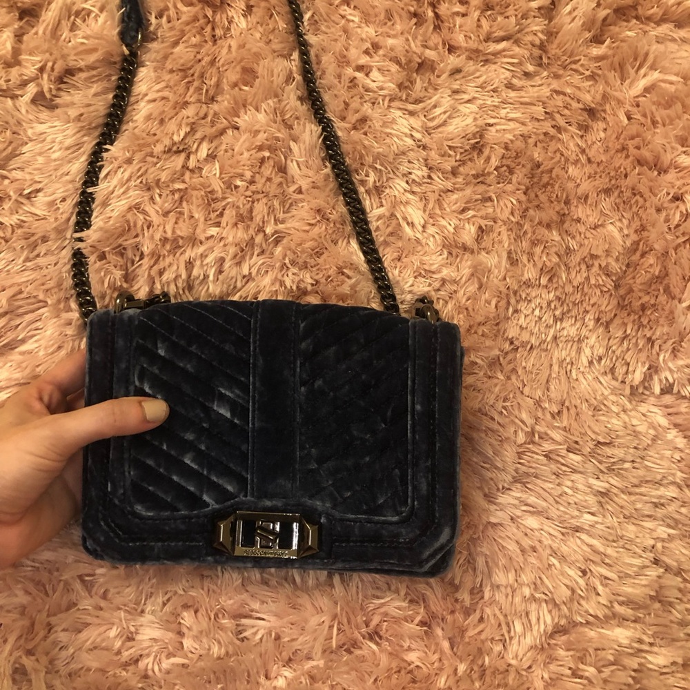 Crossbody purse